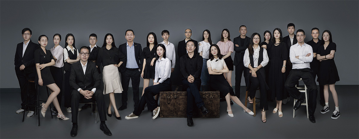 公司團(tuán)隊(duì)合影